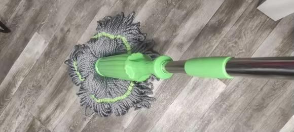 FlexTwist Microfiber Mop